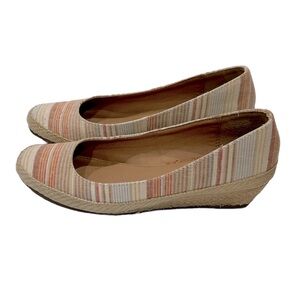 AMERICAN EAGLE STRIPED ESPADRILLE WEDGE‎ SIZE 8